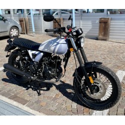 ARCHIVE MOTORCYCLE SCRAMBLER 50 AM-84